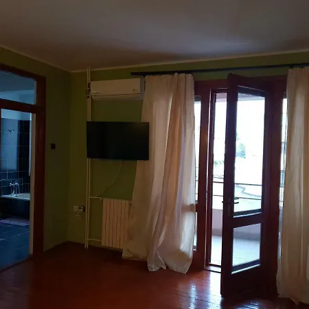 בית הארחה Vila Augustin קונסטנצה